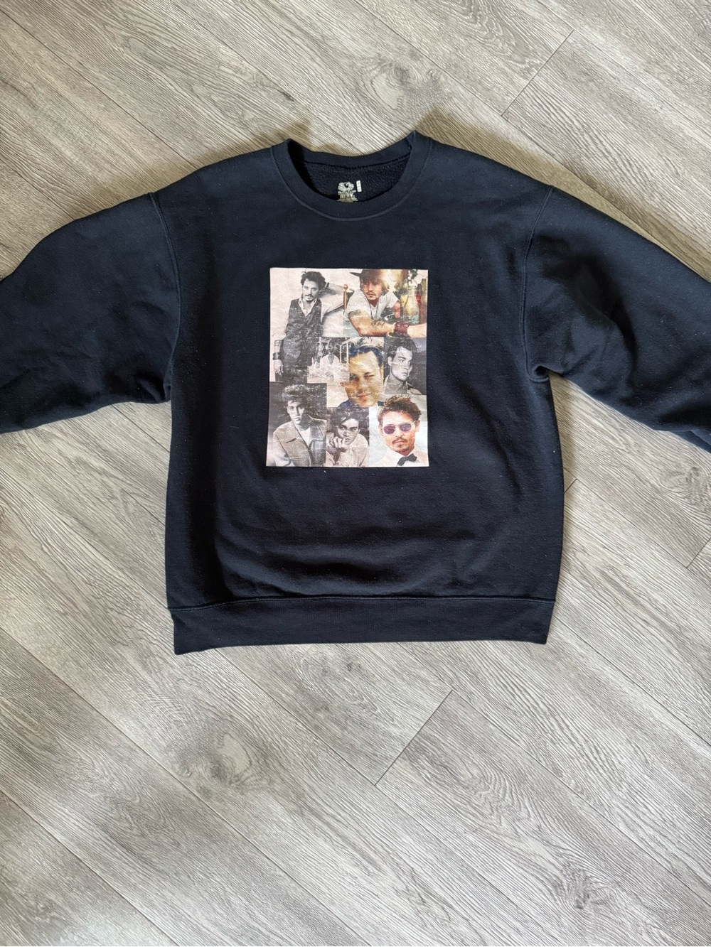 Y2K Johnny Depp - Fruit of the Loom Black Crewneck Sweatshirt